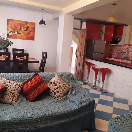 Rosa Elena B&B 09 Pax Departamento Moderno Movilidad Incluida
